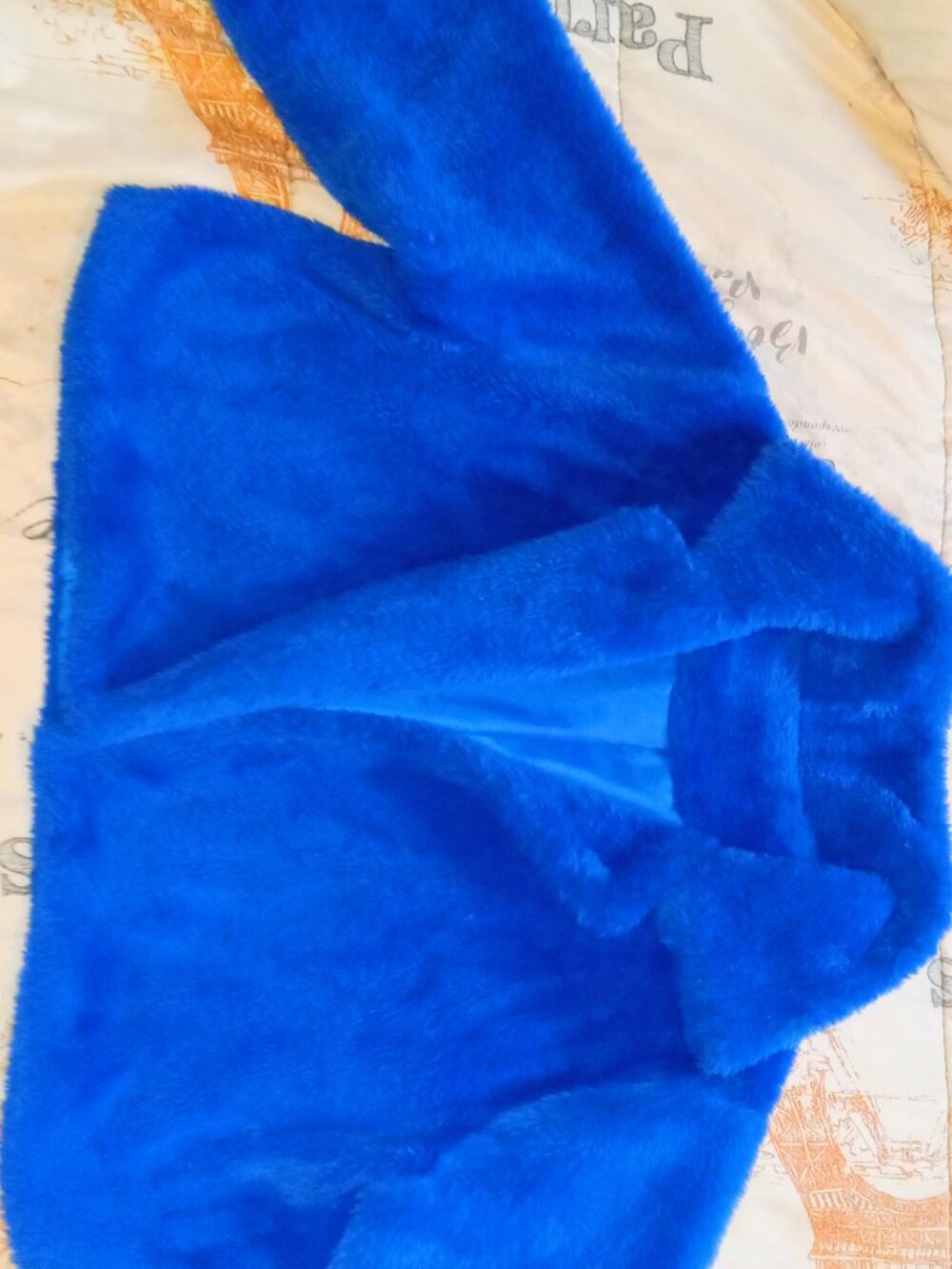 XXL Faux Jacket - Picture 4 of 4